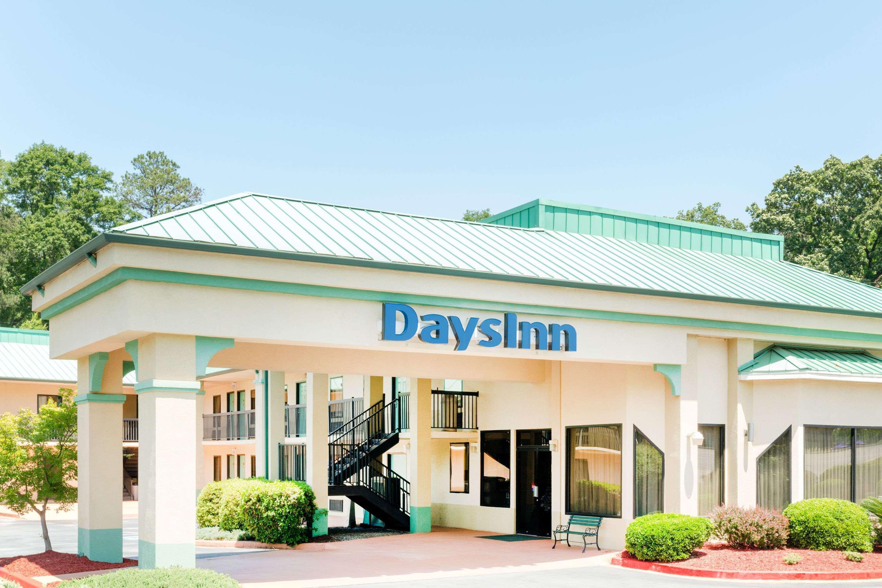 Days Inn By Wyndham Clemson Εξωτερικό φωτογραφία