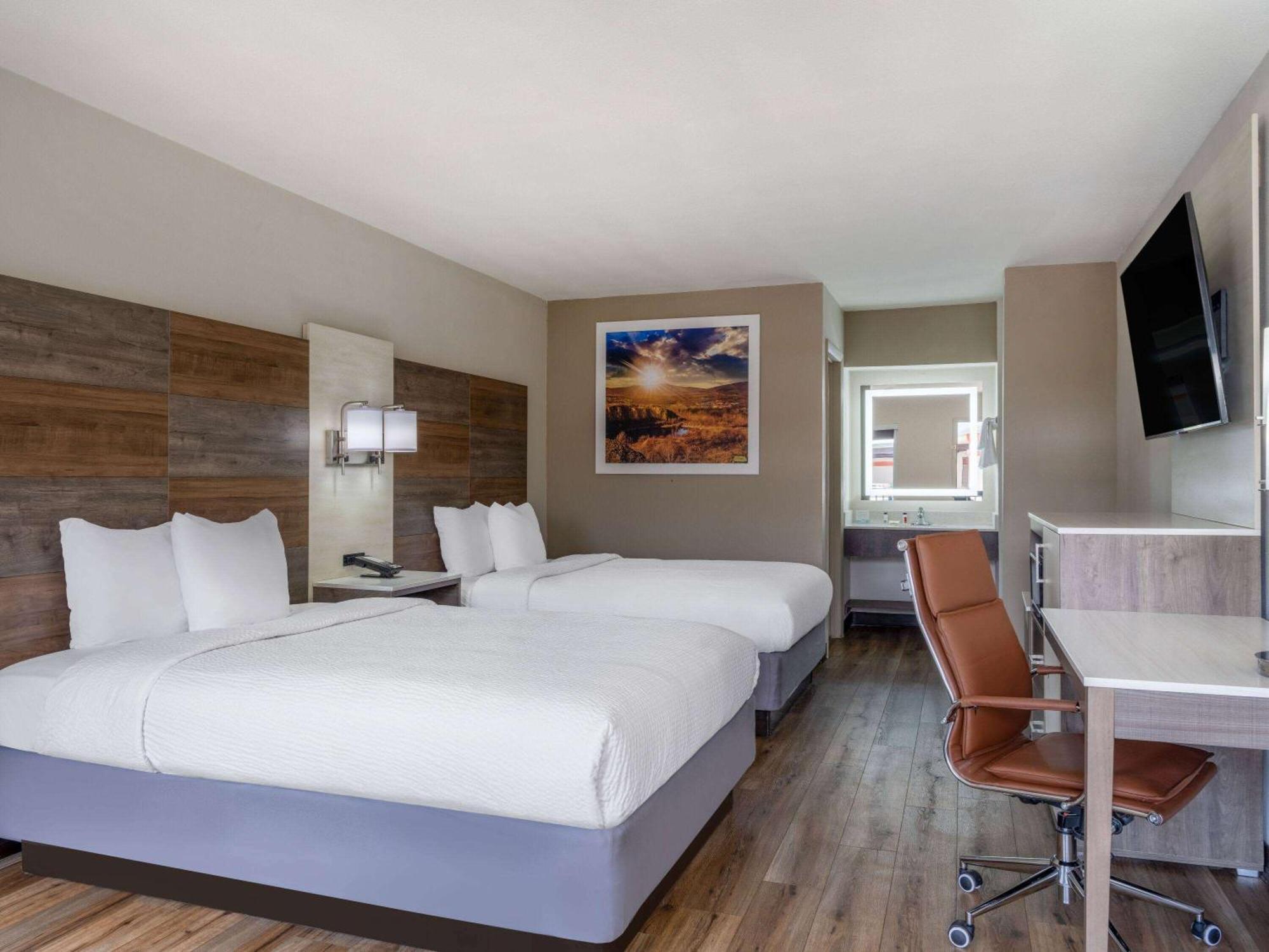 Days Inn By Wyndham Clemson Εξωτερικό φωτογραφία