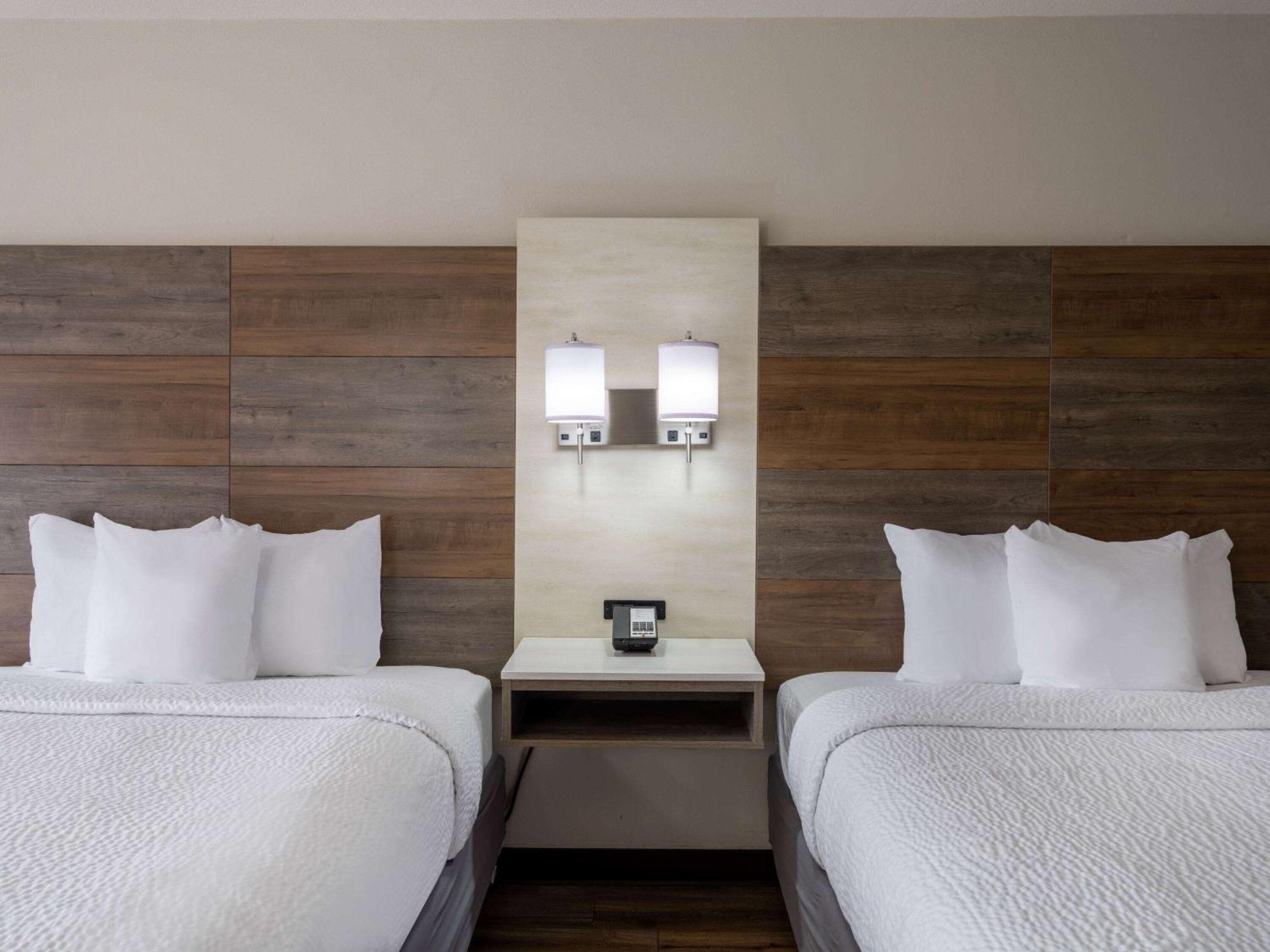 Days Inn By Wyndham Clemson Εξωτερικό φωτογραφία